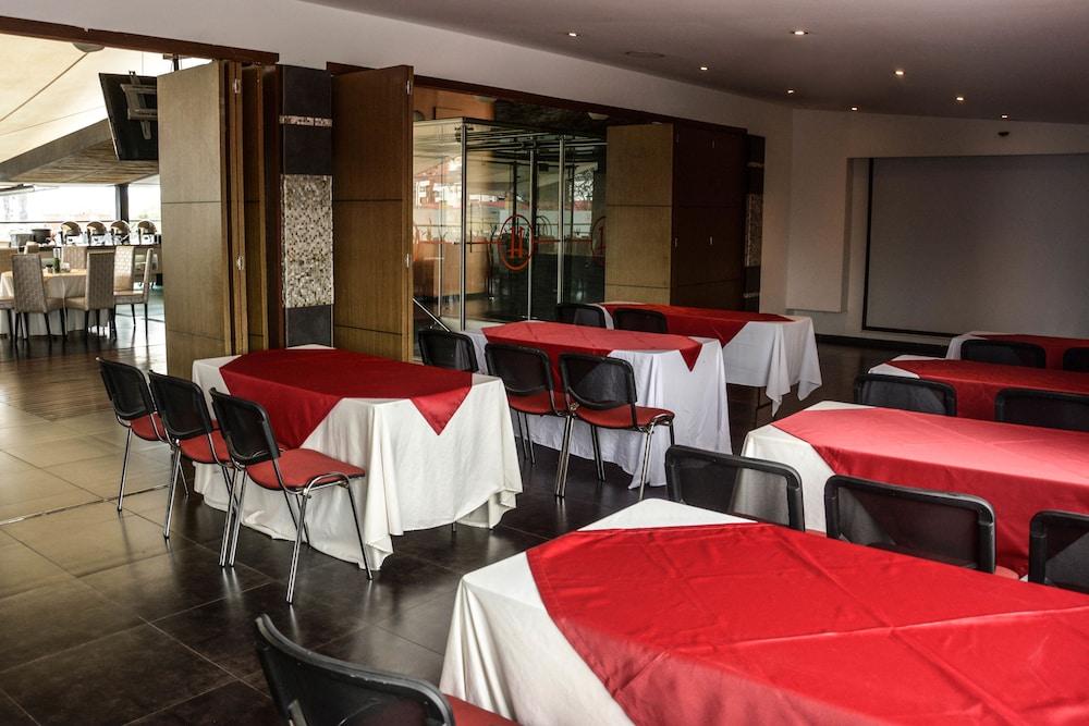 Zi One Luxury Hotel Pereira Eksteriør billede